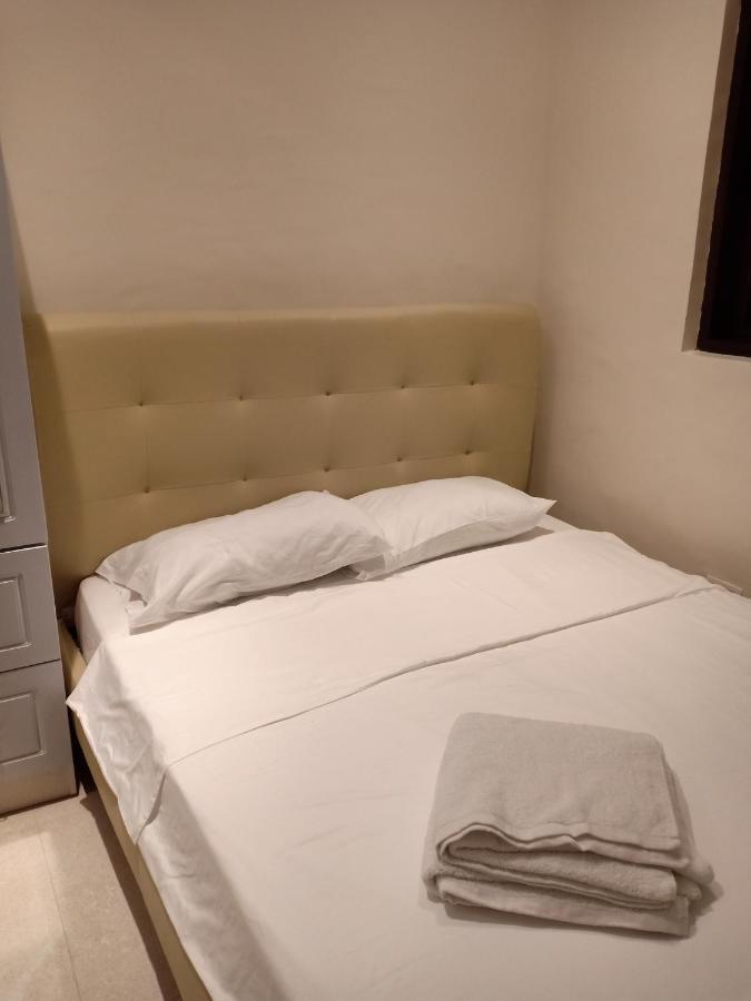 El Castillo Bed And Breakfast Angono Kültér fotó