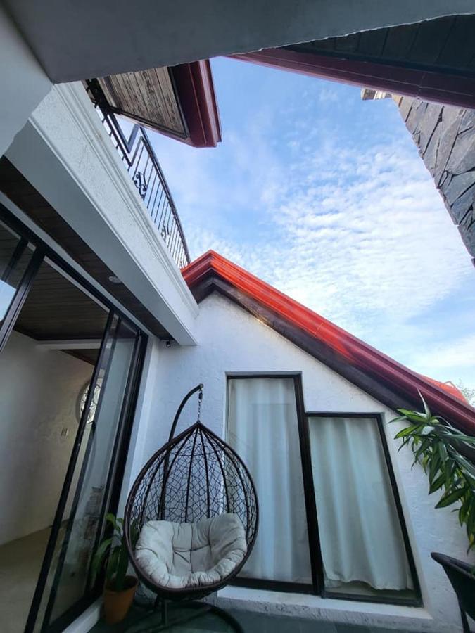 El Castillo Bed And Breakfast Angono Kültér fotó